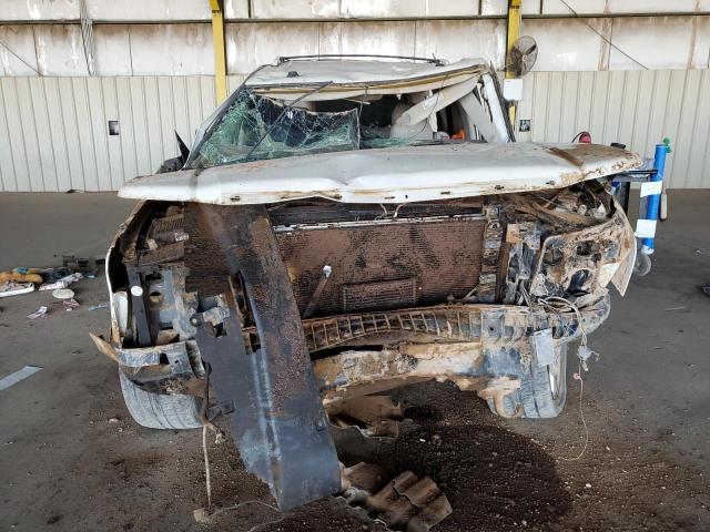 1GYEC63T85R191153 - 2005 CADILLAC ESCALADE LUXURY Weiß Foto 5