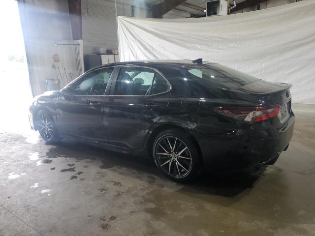 4T1G11AK6PU182772 - 2023 TOYOTA CAMRY SE NIGHT SHADE BLACK photo 2