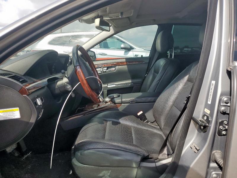 WDDNG9EB1DA498604 - 2013 MERCEDES-BENZ S 550 4MATIC GRAY photo 7