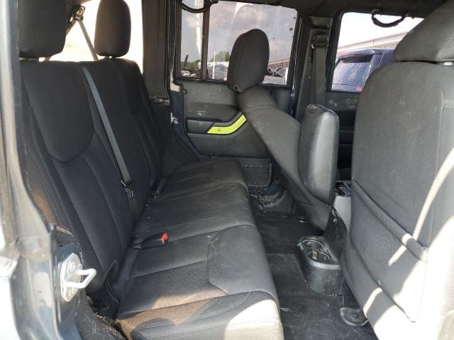 1C4BJWEG6JL804656 - 2018 JEEP WRANGLER U SAHARA GRAY photo 11