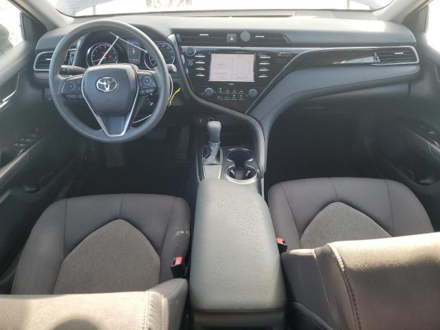 4T1C11AK6LU989639 - 2020 TOYOTA CAMRY LE GRAY photo 8