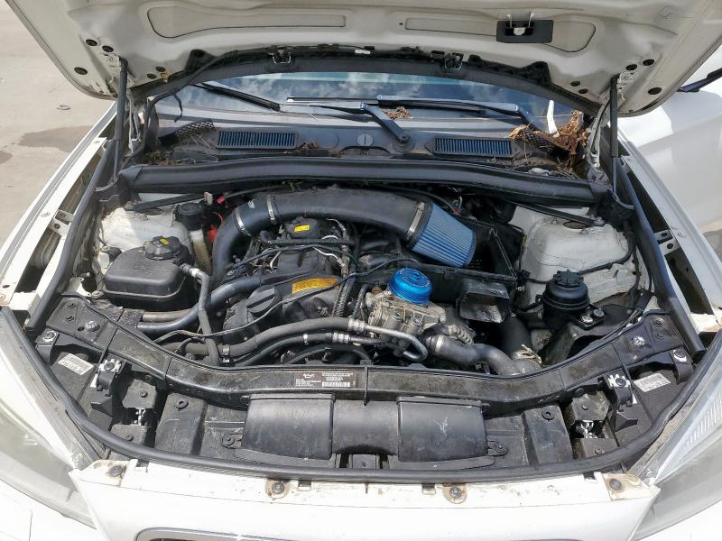 WBAVM5C5XDVV90552 - 2013 BMW X1 XDRIVE35I WHITE photo 12