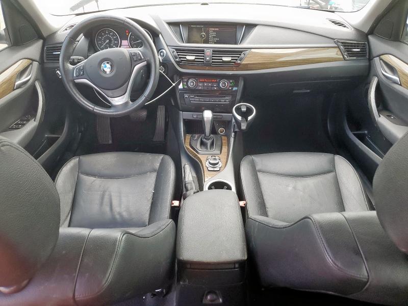 WBAVM5C5XDVV90552 - 2013 BMW X1 XDRIVE35I WHITE photo 8