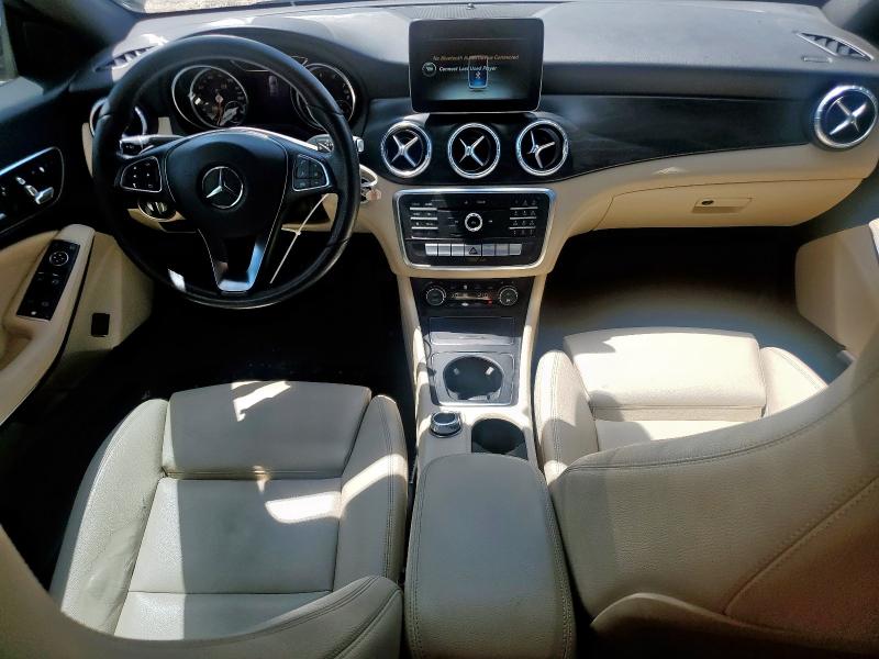 WDDSJ4EB0HN418747 - 2017 MERCEDES-BENZ CLA 250 Czarny zdjęcie 8