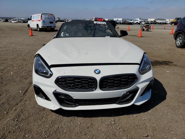 WBAHF3C00PWY13955 - 2023 BMW Z4 SDRIVE30I WHITE photo 5