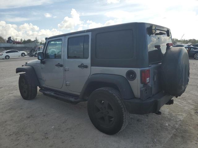 1C4BJWDG4EL313025 - 2014 JEEP WRANGLER U SPORT GRAY photo 2