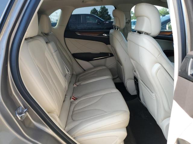 5LMCJ3D93GUJ31441 - 2016 LINCOLN MKC RESERVE BEIGE photo 11