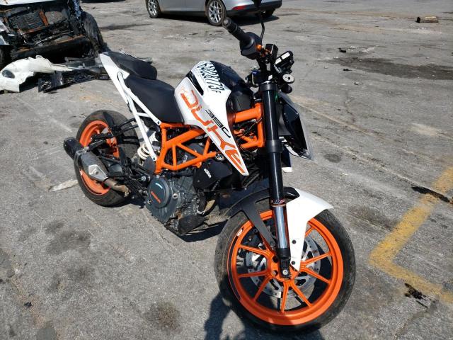 MD2JPJ401HC239318 - 2017 KTM 390 DUKE ORANGE photo 1