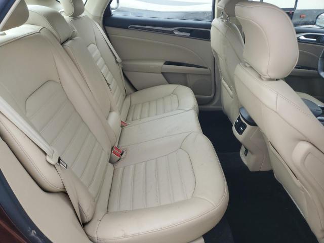 3FA6P0HD3GR339770 - 2016 FORD FUSION SE BROWN photo 10