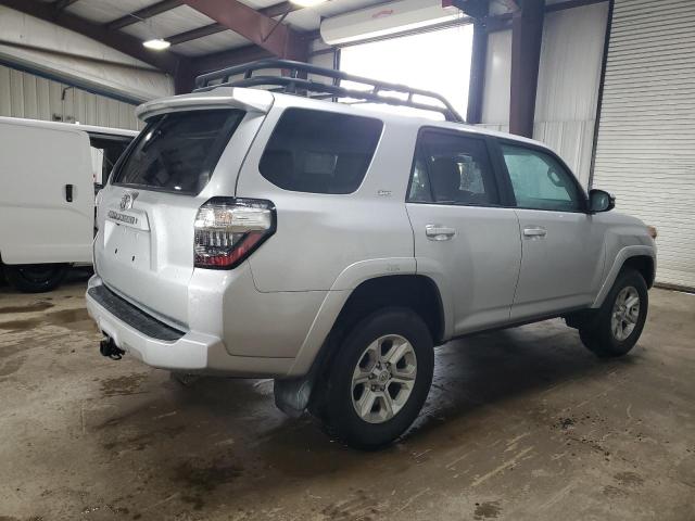 JTEBU5JR7F5265352 - 2015 TOYOTA 4RUNNER SR5/SR5 PREMIUM SILVER photo 3