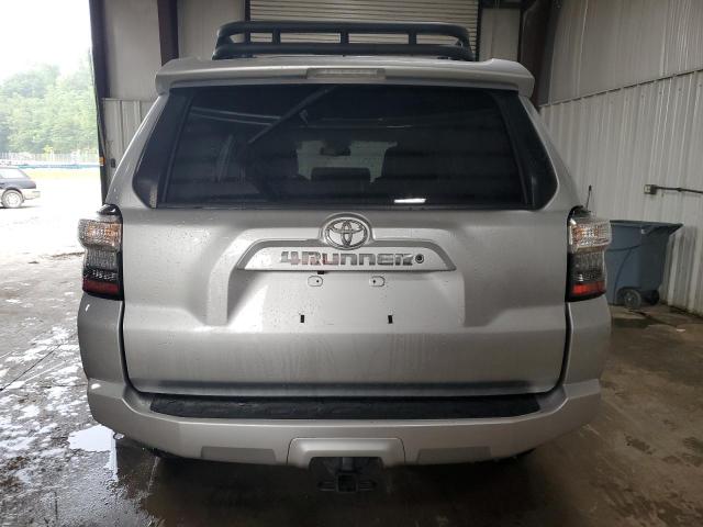 JTEBU5JR7F5265352 - 2015 TOYOTA 4RUNNER SR5/SR5 PREMIUM SILVER photo 6