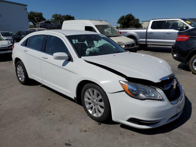 1C3CCBBG0DN528211 - 2013 CHRYSLER 200 TOURING WHITE photo 4