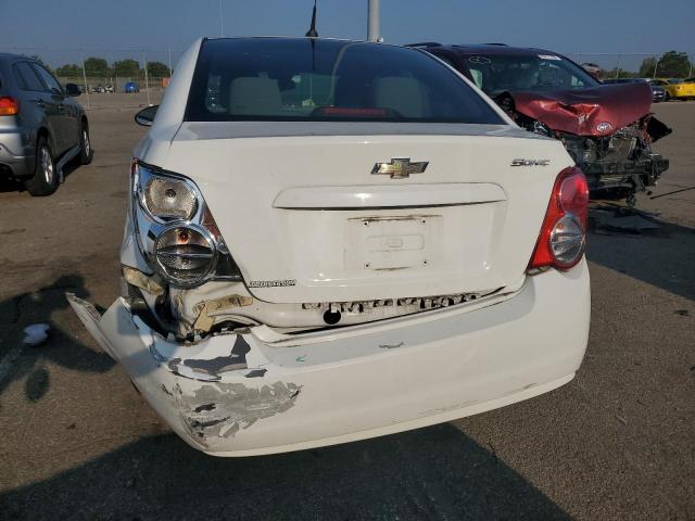 1G1JA5SH2C4177155 - 2012 CHEVROLET SONIC LS Ақ фото 6