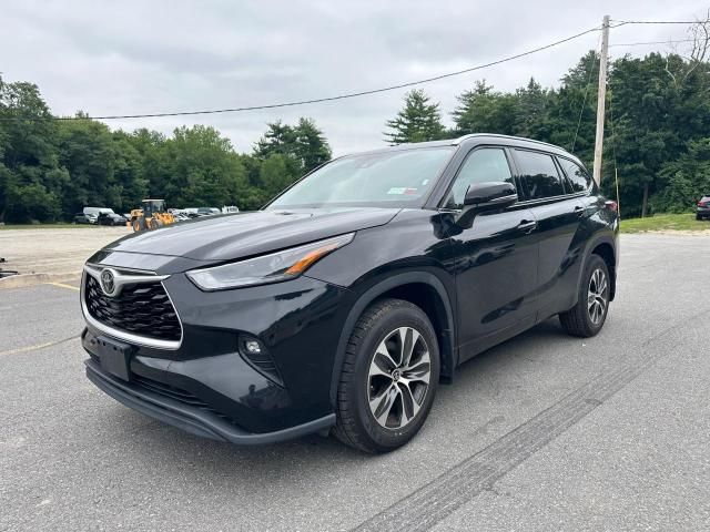 5TDGZRBH9MS525783 - 2021 TOYOTA HIGHLANDER XLE BLACK photo 1