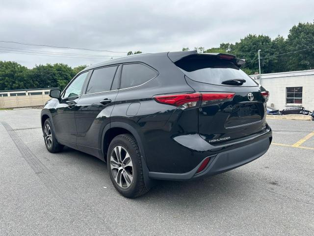 5TDGZRBH9MS525783 - 2021 TOYOTA HIGHLANDER XLE BLACK photo 2