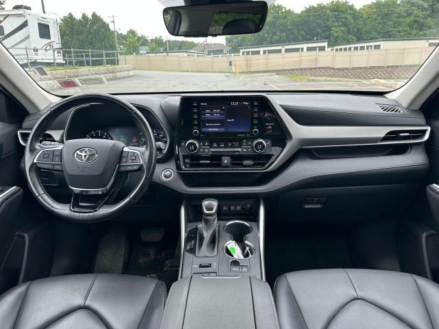 5TDGZRBH9MS525783 - 2021 TOYOTA HIGHLANDER XLE BLACK photo 7