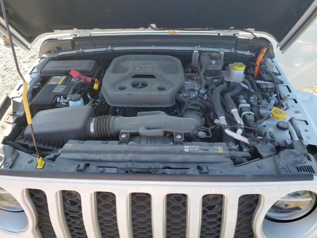 1C4JJXP6XNW275142 - 2022 JEEP WRANGLER U SAHARA 4XE WHITE photo 12