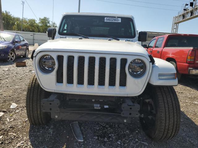 1C4JJXP6XNW275142 - 2022 JEEP WRANGLER U SAHARA 4XE WHITE photo 5