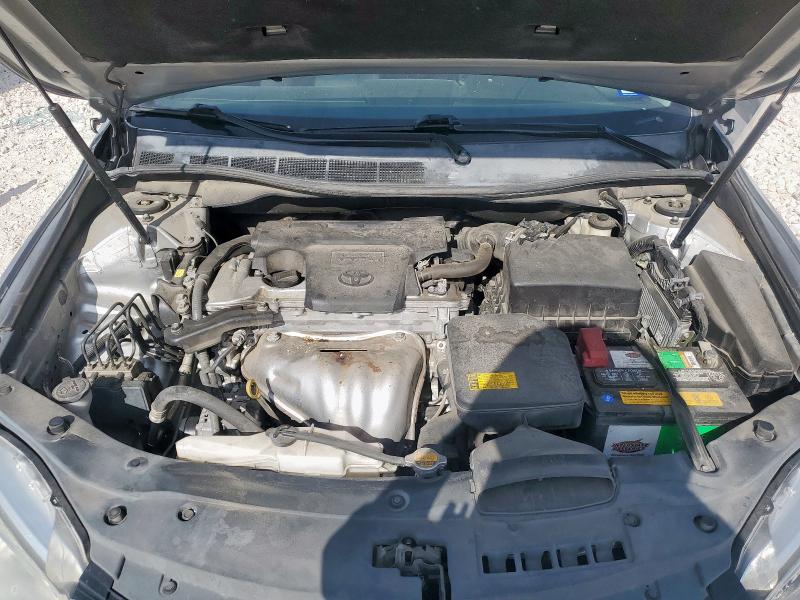 4T4BF1FK5FR462708 - 2015 TOYOTA CAMRY LE SILVER photo 11