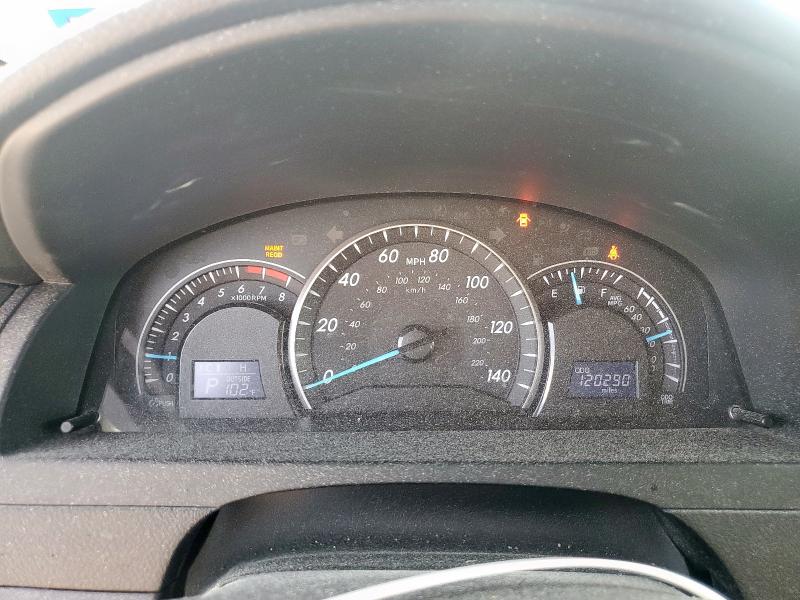 4T4BF1FK5FR462708 - 2015 TOYOTA CAMRY LE SILVER photo 9