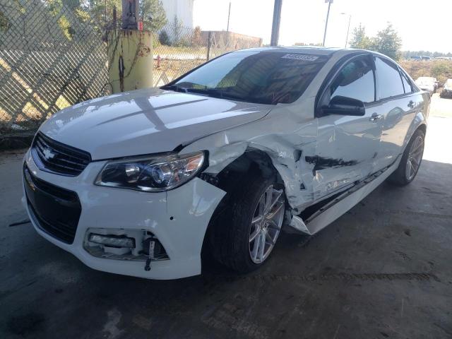 6G3F15RW8FL115256 - 2015 CHEVROLET SS WHITE photo 2