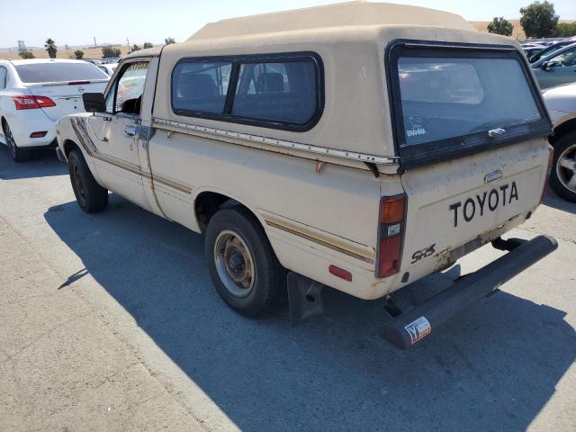 JT4RN34S3C0043502 - 1982 TOYOTA PICKUP 1/2 TON SR5 BEIGE photo 2