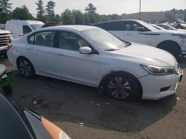 1HGCR2F36EA268876 - 2014 HONDA ACCORD LX WHITE photo 4