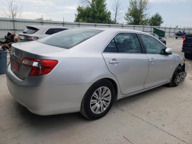 4T1BF1FK6CU069564 - 2012 TOYOTA CAMRY BASE SILVER photo 3