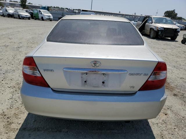 JTDBF30K340152600 - 2004 TOYOTA CAMRY LE SILVER photo 6