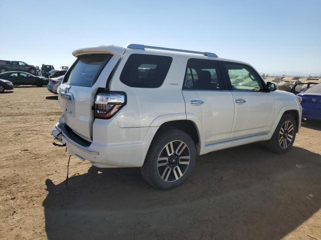 JTEBU5JR4F5273764 - 2015 TOYOTA 4RUNNER SR5 WHITE photo 3