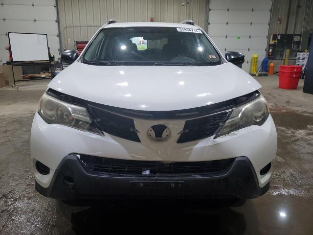 JTMZFREV8FJ058956 - 2015 TOYOTA RAV4 LE WHITE photo 5