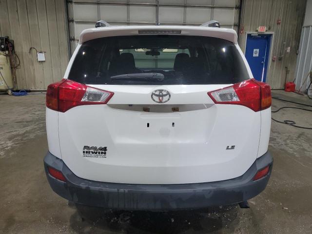 JTMZFREV8FJ058956 - 2015 TOYOTA RAV4 LE WHITE photo 6
