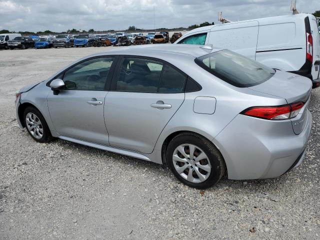 JTDEPMAE8MJ119028 - 2021 TOYOTA COROLLA LE SILVER photo 2