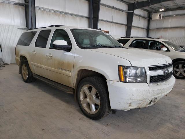 1GNFK163X7J240888 - 2007 CHEVROLET SUBURBAN K1500 WHITE photo 4