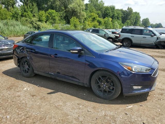 1FADP3F22GL252435 - 2016 FORD FOCUS SE BLUE photo 4