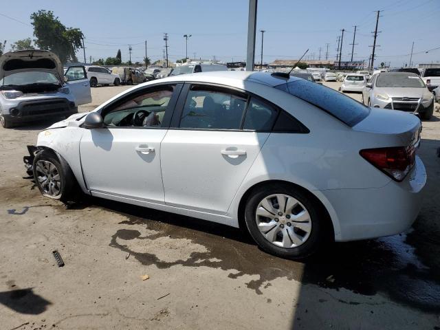 1G1PA5SGXF7162911 - 2015 CHEVROLET CRUZE LS WHITE photo 2