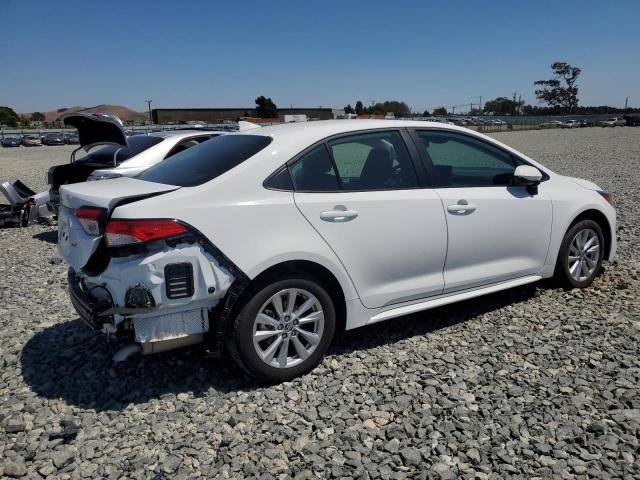 5YFB4MDE0RP161896 - 2024 TOYOTA COROLLA LE 白色 照片 3