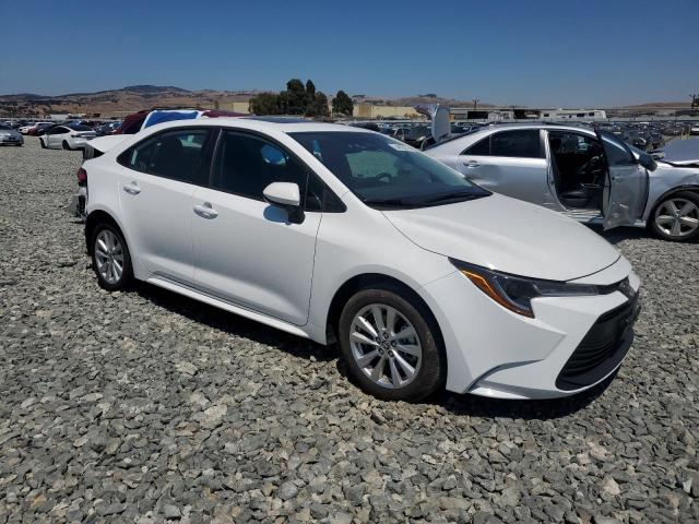 5YFB4MDE0RP161896 - 2024 TOYOTA COROLLA LE 白色 照片 4