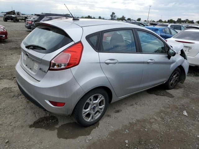 3FADP4EJXEM111249 - 2014 FORD FIESTA SE SILVER photo 3