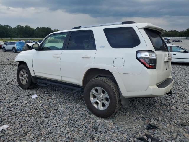 JTEMU5JR8M5889800 - 2021 TOYOTA 4RUNNER SR5/SR5 PREMIUM WHITE photo 2