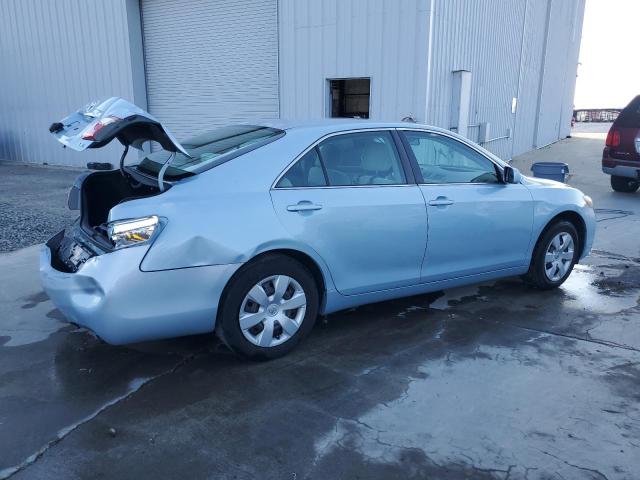 4T1BE46KX8U775562 - 2008 TOYOTA CAMRY CE SILVER photo 3