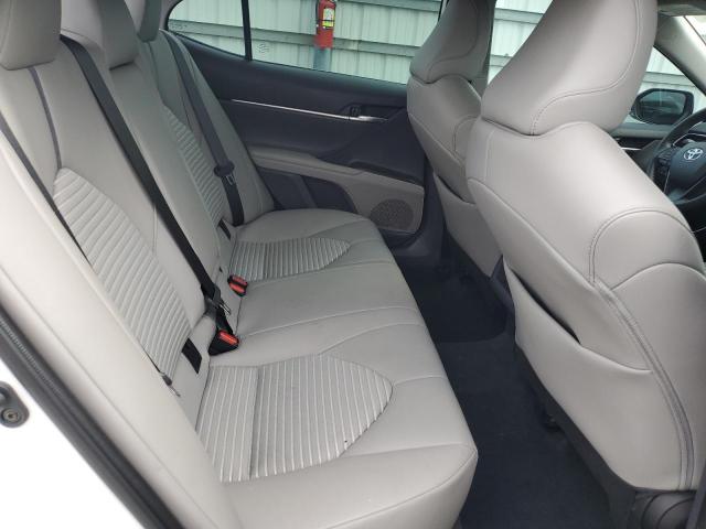 4T1G11AK3NU687763 - 2022 TOYOTA CAMRY SE 白色 照片 10