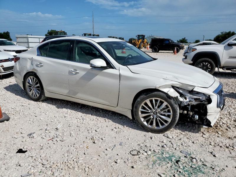 JN1EV7BP2PM511841 - 2023 INFINITI Q50 LUXE WHITE photo 4