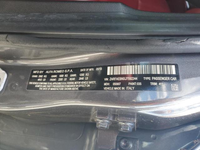 ZARFAEBNXJ7592244 - 2018 ALFA ROMEO GIULIA Grau Foto 12