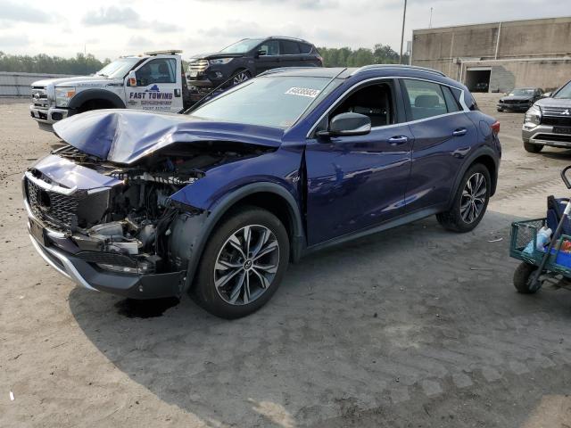 SJKCH5CR7JA049413 - 2018 INFINITI QX30 BASE BLUE photo 1