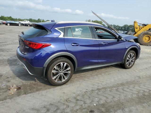 SJKCH5CR7JA049413 - 2018 INFINITI QX30 BASE BLUE photo 3