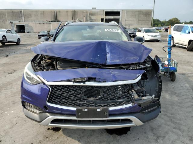 SJKCH5CR7JA049413 - 2018 INFINITI QX30 BASE BLUE photo 5