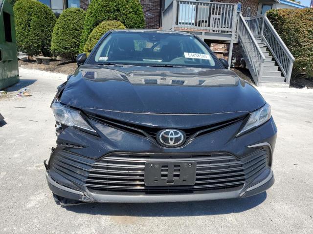 4T1C11BK0PU083197 - 2023 TOYOTA CAMRY LE 黑色 照片 5