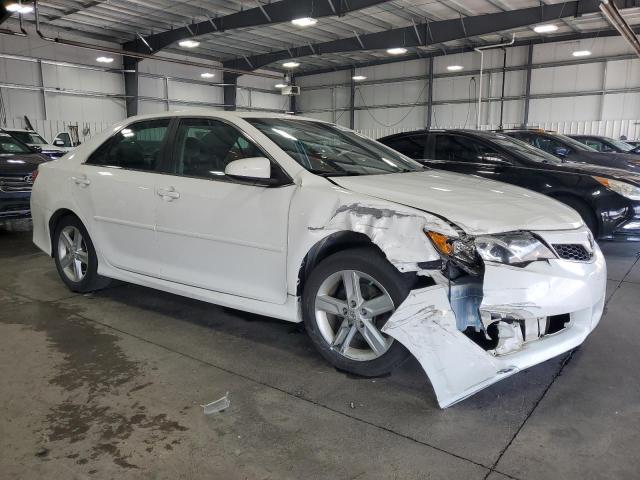 4T1BF1FK1CU577960 - 2012 TOYOTA CAMRY BASE 白色 照片 4