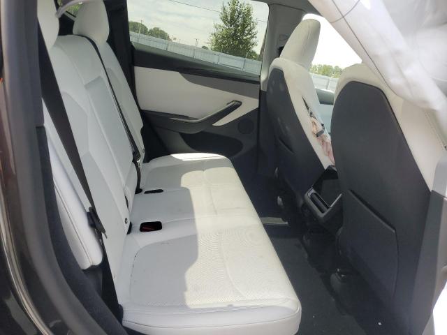 7SAYGDEE4TF355420 - 2026 TESLA MODEL Y CHARCOAL photo 11